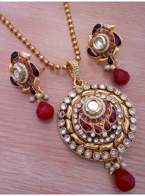 Polki Pendant Set